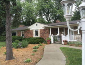 Silverbell Manor - 02