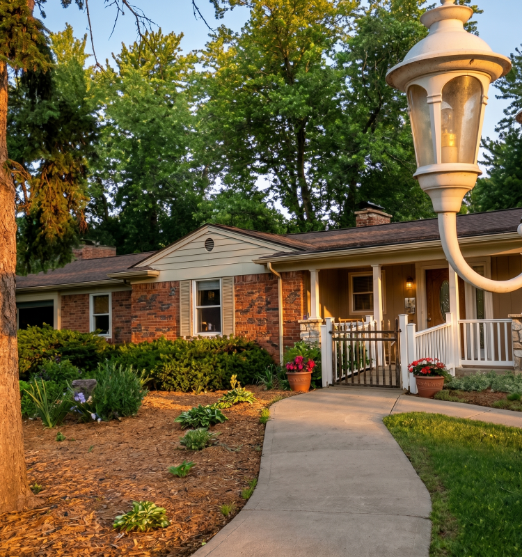 Silverbell Manor Front